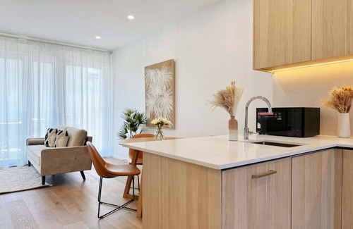 Grey Lynn Condo | Garden Gem 2 BDR+1 Study Townhouse Near Ponsonby