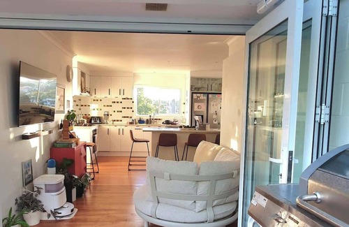 Tauranga Bed & Breakfast | Garden View, Sherwood Forest - Tauranga