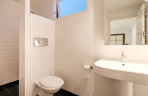 Greenlane House | Greenlane entire big house up to 11 guests
