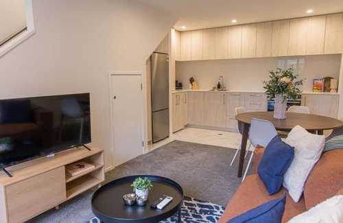 Lower Hutt House | Groveview Oasis 1BR Retreat