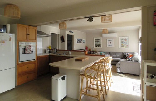 Karkari Peninsula House | Grub's Place, Your Favourite Beach Bach a few Step's From Tokerau Beach