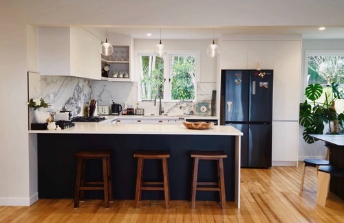 New Windsor House | Guest Favourite|House+Studio | New Reno|1200m²Land