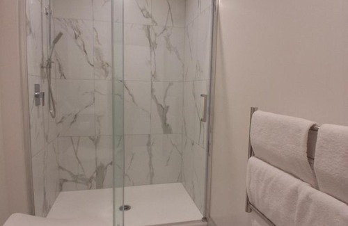 Addington Apartment | Hagley Executive Stays