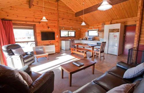 Tekapo House | Hall's Cabin - Lake Tekapo