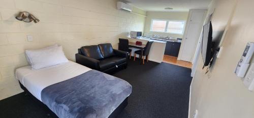 Hamilton Hotel | Hamilton Short Term Rental