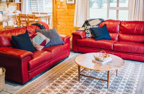 Hanmer Springs House | HANMER HAVEN, pet friendly, with a garden in Hanmer Springs