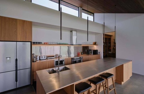 Arrowtown House | Harrier House | Luxury | Mountain Views
