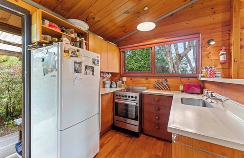 Hatepe House | Hatepe Lake Taupo Retreat