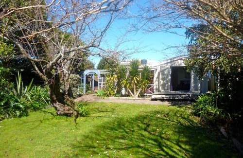 Whitianga House | Haven on Hannan - Whitianga Holiday Home