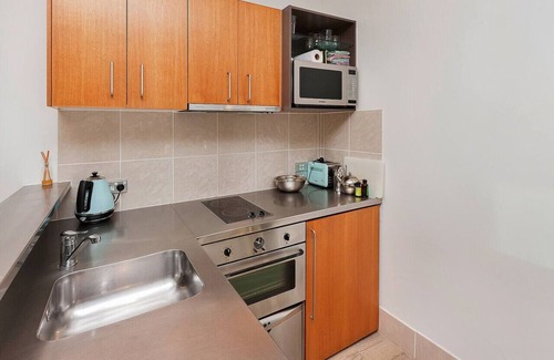 Auckland Central Business District Apartment | Heart of the Viaduct Waterfront Views & 2 Bedrooms