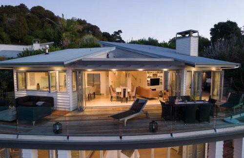Russell Villa | Heaven NZ - Russell Luxury Accommodation - 3 Bedroom