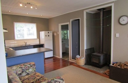 Ohakune House | HIDDEN GEM Ohakune near to Ohakune Junction and 5 min walk to local Powder Horn