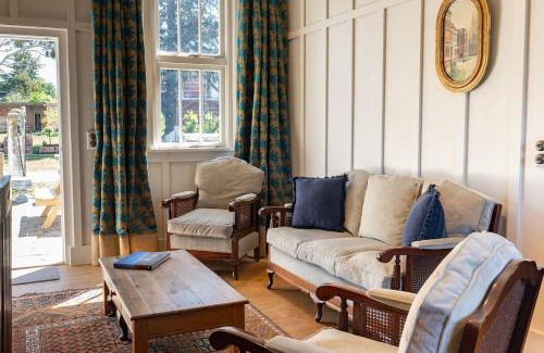 Earnscleugh House | Historic Castle Coach House