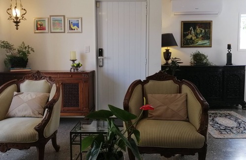 Henderson House | Home away from Home.