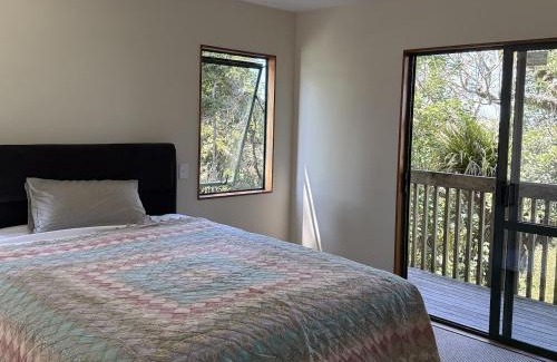 Puhoi House | Homestay River Retreat Waiwera