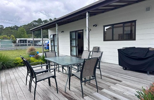 Cooks Beach House | Hosts on the Coast Classic at Cooks