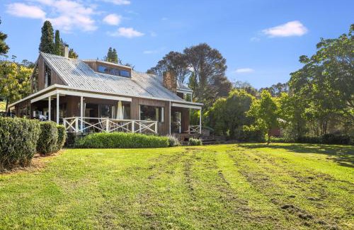 Cooks Beach House | Hosts on the Coast Orchard Views