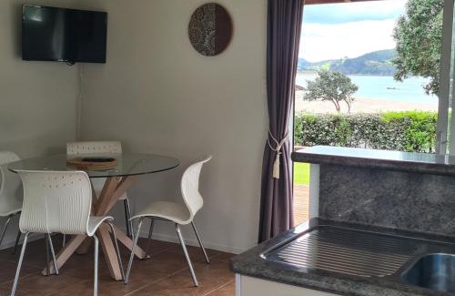 Hot Water Beach House | Hot Water Beach Cottage