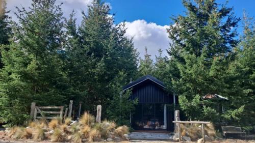 Twizel House | Hut on The Grove