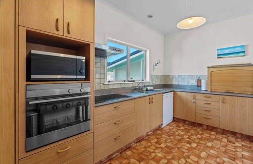 Waihi Beach House | I Can See The Sea! Su