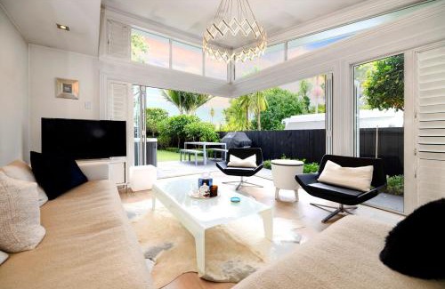Ponsonby House | Iconic Villa in the Heart of Ponsonby