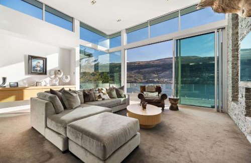 Kelvin Heights House | Infinity Heights