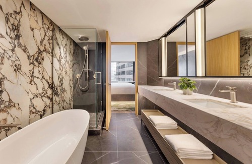 Auckland Central Business District Hotel | JW Marriott Auckland