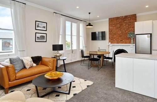 Kaiapoi Apartment | Kaiapoi Luxury Accommodation 1 -Historic and Luxury Apartment in Kaiapoi