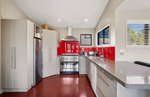 Wanaka House | King of the Hill | Spacious & Family Friendly