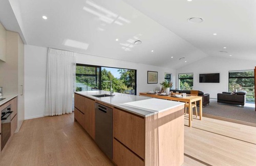 Kinloch House | Kinloch Retreat - stay n play, golf, hike & bike