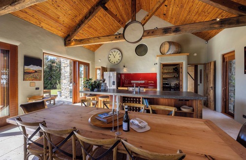 Queenstown Lakes District House | Lake Hāwea View - A private luxury retreat surrounding by awe-inspiring beauty
