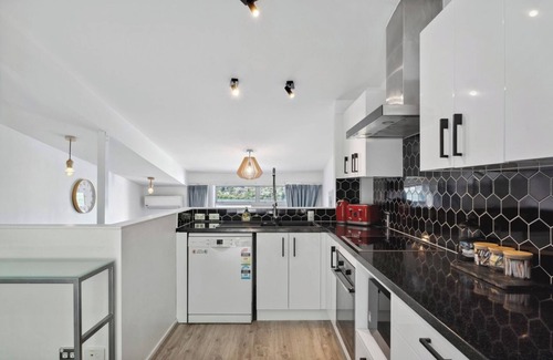 Queenstown Apartment | Lake View Greenstone Apartment - Unit 5