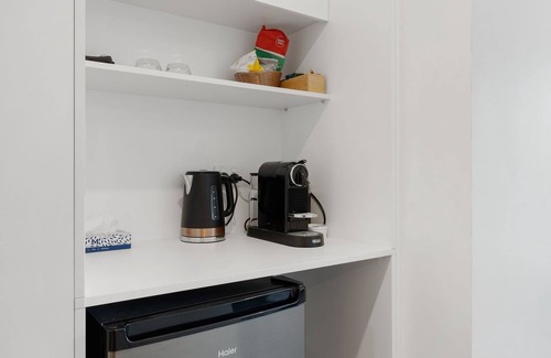 Wanaka Apartment | Lakeside Luxury Studio Apartment
