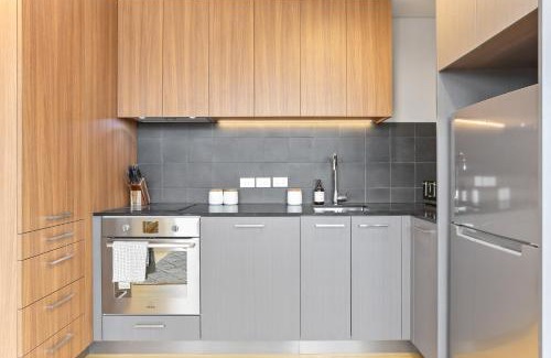 Newton Apartment | Lighthouse Apartments by Urban Rest