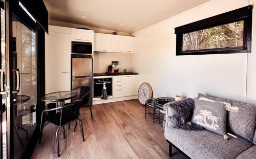 Hokitika House | Little Luna
