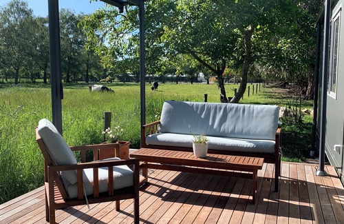 Clarkville Cottage | "Little Walnut" A charming rural tiny home only 15 minutes from Chch airport.