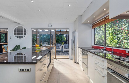 Matarangi House | Living The Dream - Matarangi Holiday Home