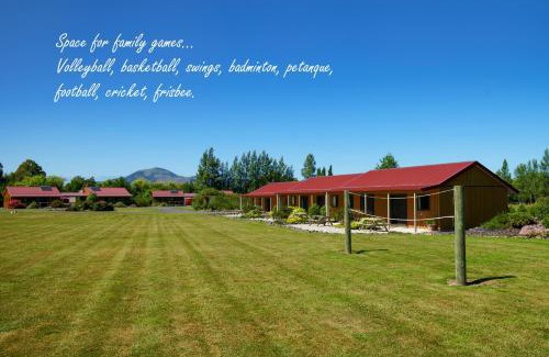 Mosgiel Hotel | Longbourne Lodge Motel Mosgiel