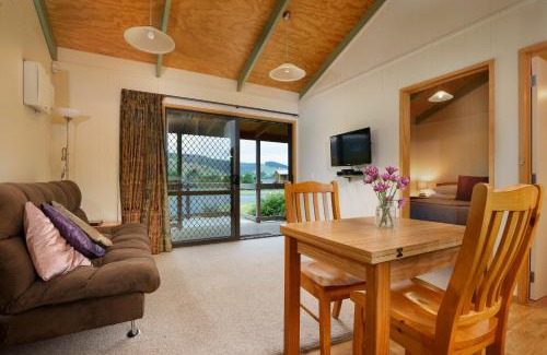 Mosgiel Hotel | Longbourne Lodge Motel Mosgiel