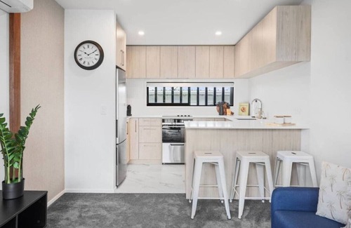 Tauranga House | Lovely Tauranga 2 Bed Home