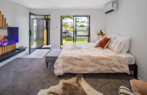 Lower Hutt House | Lower Hutt Hideaway