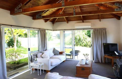 Tauranga House | Lush, eco, family retreat