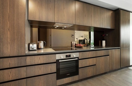 Auckland Central Business District Apartment | Luxurious Wynyard Quarter Studio - with Carpark