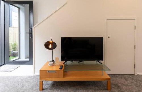 Christchurch City Centre House | Luxury 2BR CBD Apartment Walk to Convention Centre