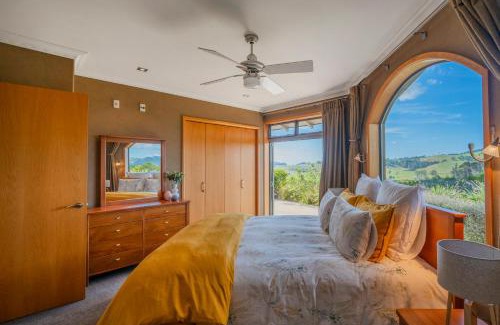 Whenuakite Apartment | Luxury Country retreat