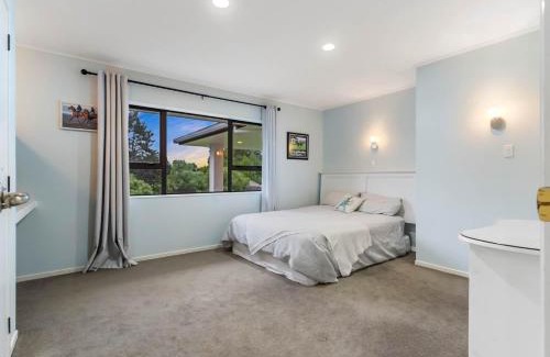 Karaka Villa | Luxury Escape Karaka