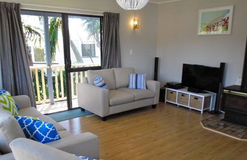 Tairua Cottage | MAIN MAGIC - TAIRUA HOLIDAY HOME, family friendly in Tairua