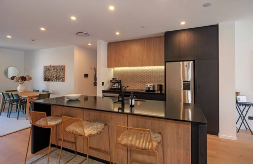 Nelson City Centre Apartment | Malthouse Lane City Apartment 4 with Stunning Hill Views in Nelson CBD