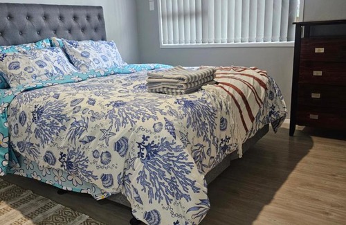 Clover Park Apartment | Manukau City Two Bedroom Apartment Fully Furnished Free Wifi