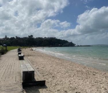 Maraetai Apartment | Maraetai Beachfront Studio Unit